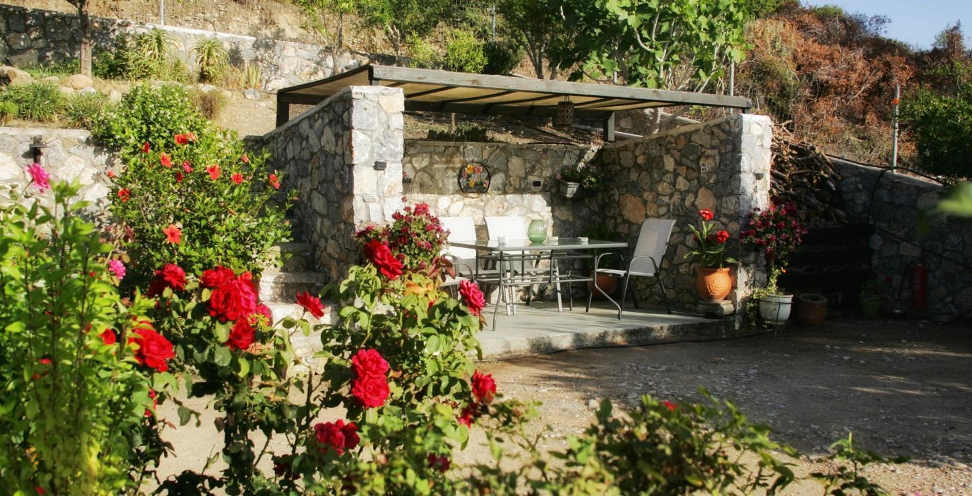Villa Dora'S House Istrios Exterior foto